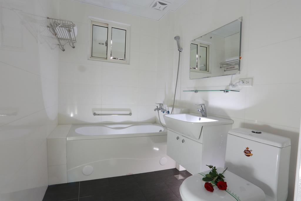 Guo Chen Hotel La Đông Ngoại thất bức ảnh